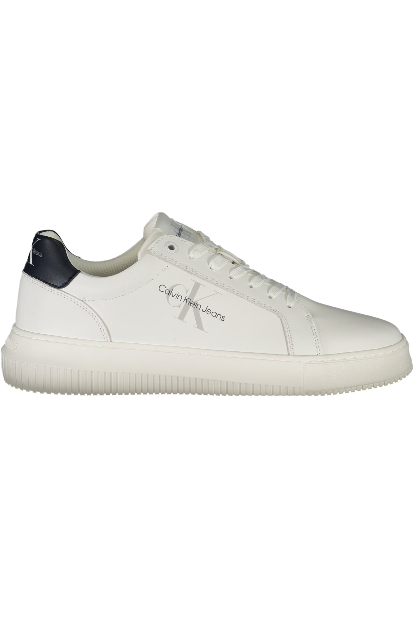 YM0YM00681_BIYAF – Weiße Herrensportschuhe: Nachhaltig, mit Stil & Komfort – Größe: 40, 41, 42, 43, 44, 45 – Farbe: Bianco