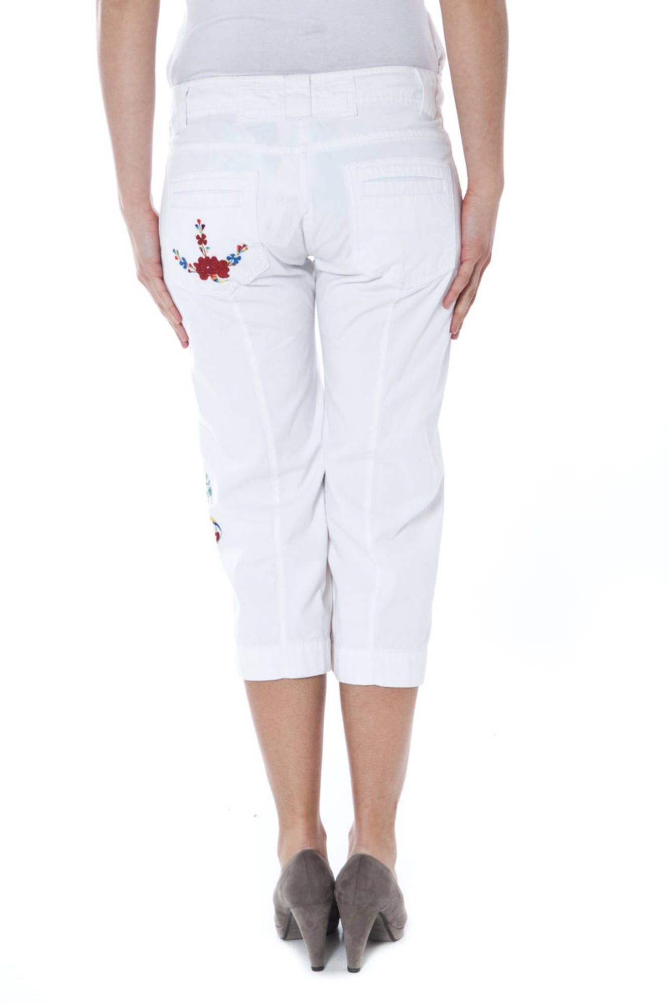 19W4313_BIANCO_101 – Perfekt gestylte Herren Bermuda-Shorts in Weiß mit Stickereien – Größe: 28 – Farbe: Bianco