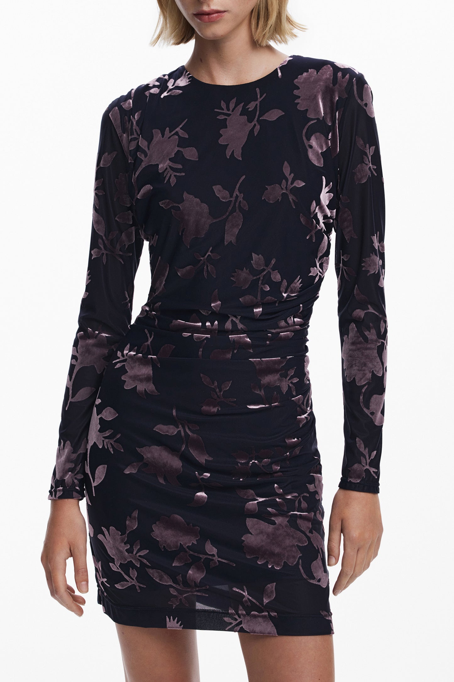 25WWVK27_BL3004 – Stilvolles Blau: Kurzes Damenkleid mit Kontrastdetails & langen Ärmeln – Größe: XS, S, M, L, XL – Farbe: Blu