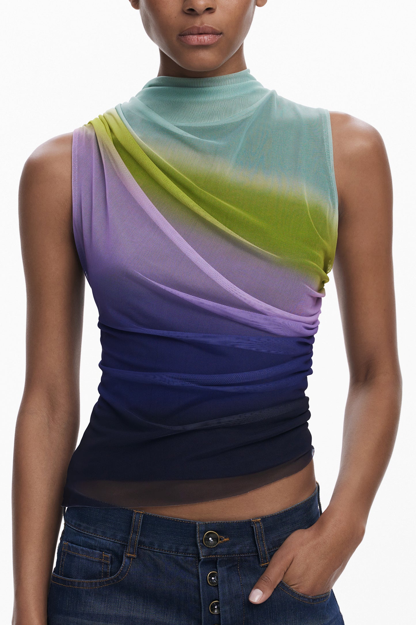 25WWTK18_VE3086 – Damentop Grün: Mehrfarbiges Trägerhemd mit Stehkragen & Kontrastdetails – Größe: XS, S, M, L, XL – Farbe: Verde