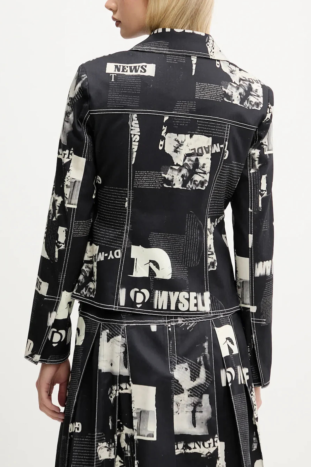 25WWEW20_NE2006 – Schwarze Damen-Sportjacke mit V-Ausschnitt und Kontrastelementen – Größe: S, M, L, XL – Farbe: Nero