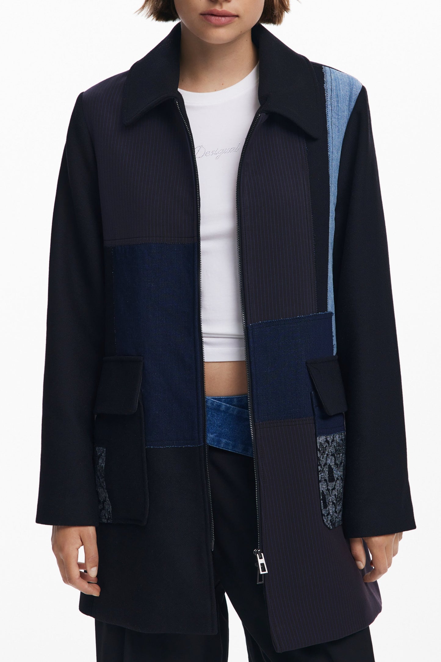 25WWEW46_NE2000 – Stylische Damenjacke Schwarz mit Taschen und Kontrastdetails – Größe: XS, S, M, L – Farbe: Nero