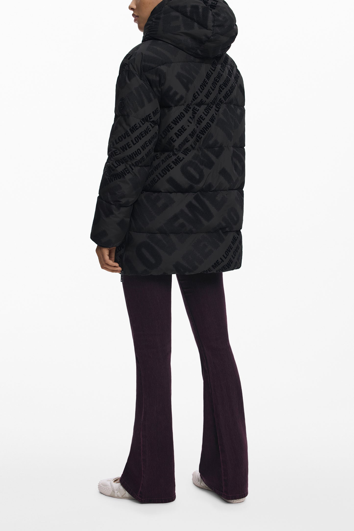 25WWEW23_NE2000 – Damenjacke Schwarz mit Abnehmbarer Kapuze und Kontrastdetails – Größe: XS, S, M, L, XL – Farbe: Nero