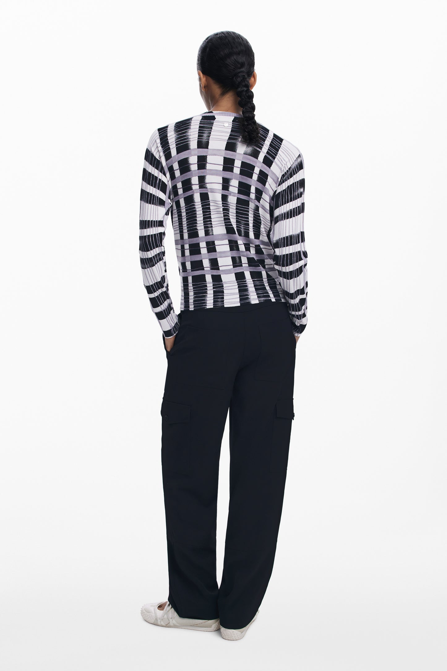 25WWJF41_BI2000 – Weißer Damenpullover: Langarmshirt mit Details und Rundhalsausschnitt – Größe: XS, S, M, L, XL – Farbe: Bianco