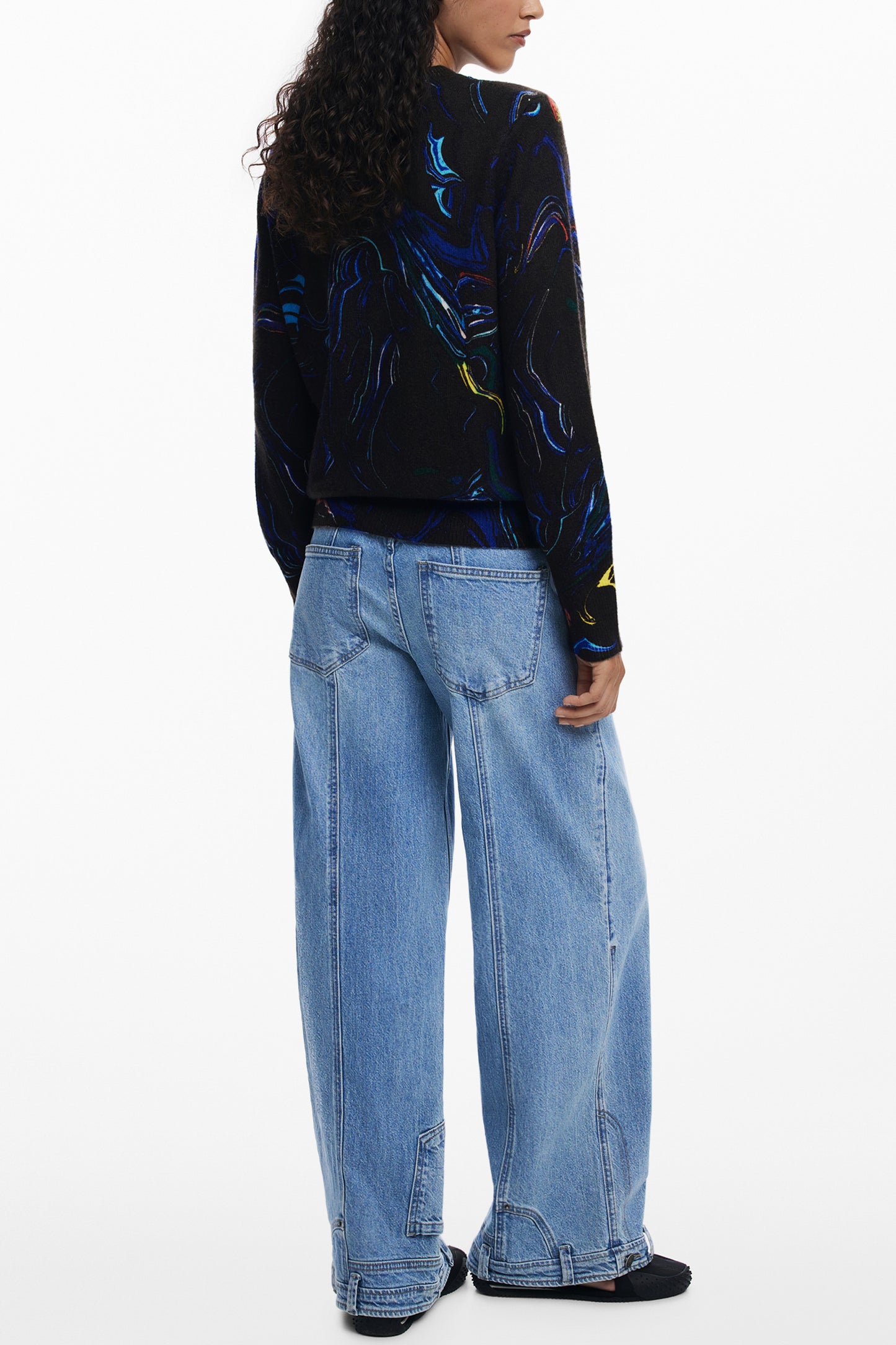 25WWJF05_NE2000 – Damenpullover Schwarz: Modisches Langarmshirt mit Schmetterlingsmuster – Größe: XS, S, M, L, XL – Farbe: Nero