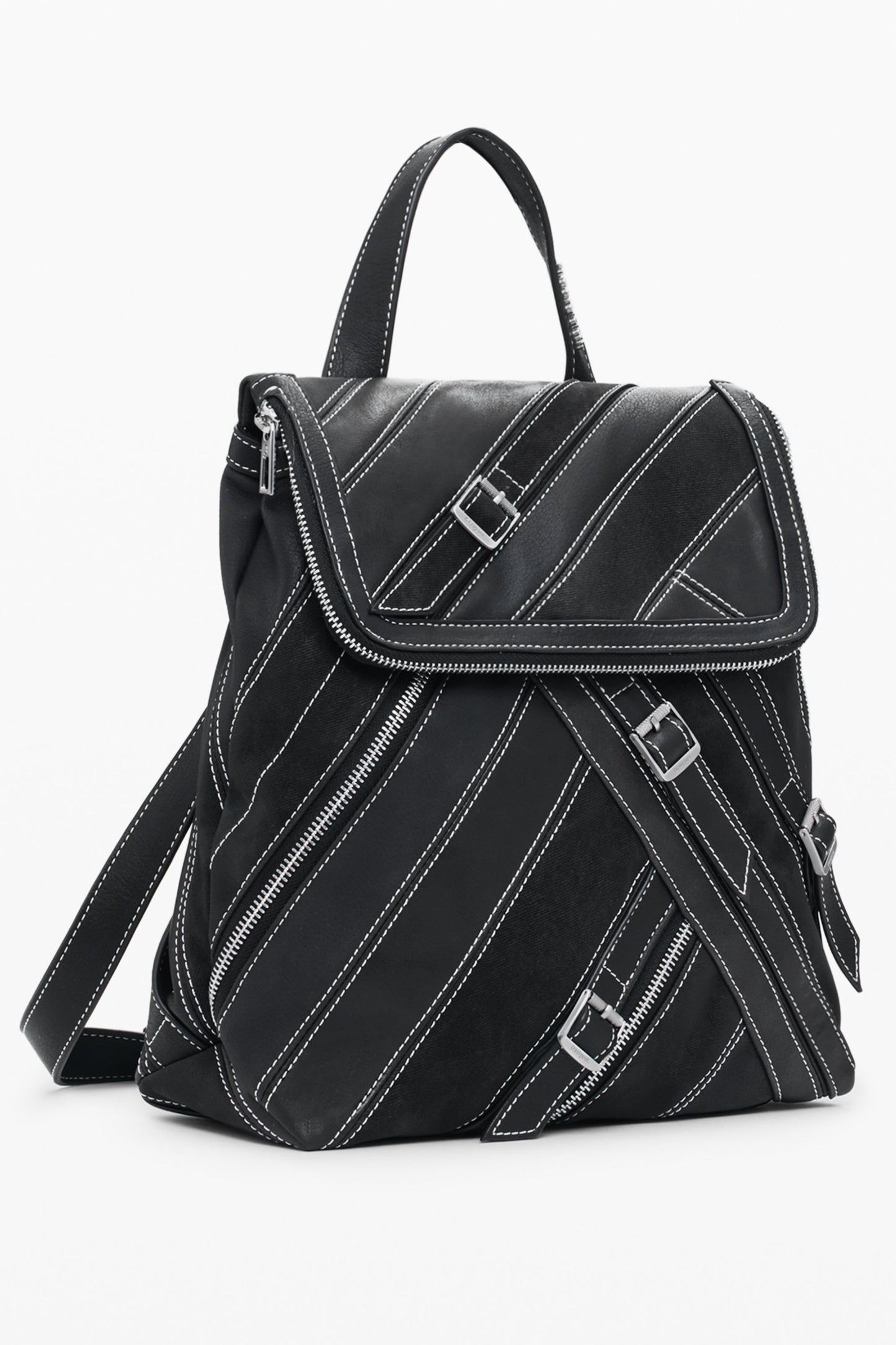 25WAKP25_NE2000 – Stylischer schwarzer Damen-Rucksack mit modernen Details und Fächern – Größe: UNI – Farbe: Nero