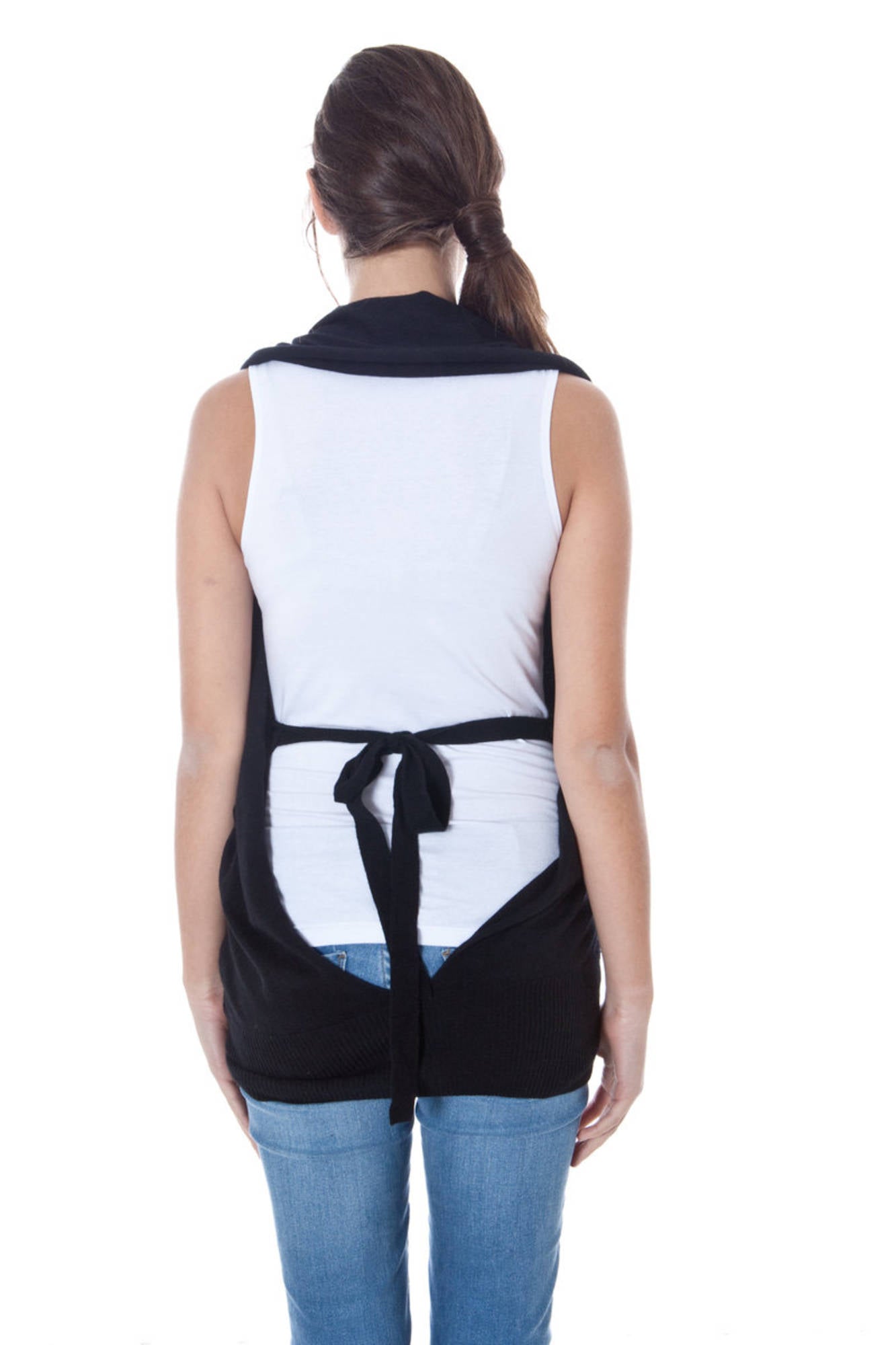 P1118379555700-CIPTA_NERO_1199 – Elegantes Schwarzes Damen-Top mit Rückenausschnitt und Logo-Detail – Größe: S – Farbe: Nero