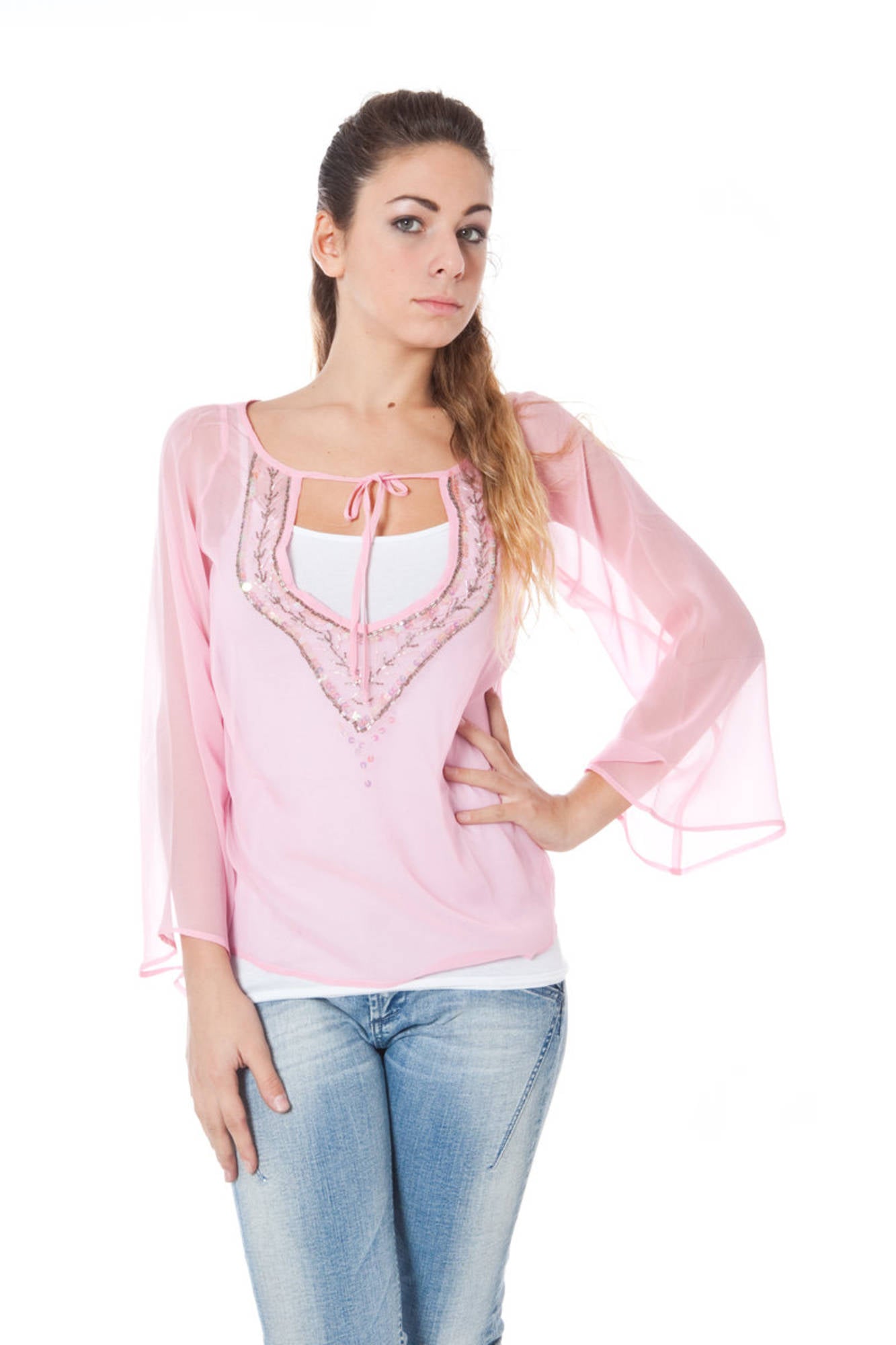 P2300341A04000-PITT_ROSA_1411 – Rosa Damen Langarmshirt mit V-Ausschnitt und Pailletten-Logo – Größe: S, M, L – Farbe: Rosa